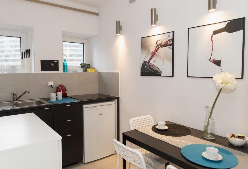 Warsawrent Apartamenty Centralna image 6